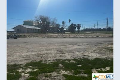 507 Fulton Street, Port Lavaca, TX 77979 - Photo 5