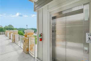 1228 Ervendberg Ave, New Braunfels, TX 78130 - Photo 23