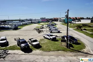 605 S 13th St, Port O'Connor, TX 77982 - Photo 33