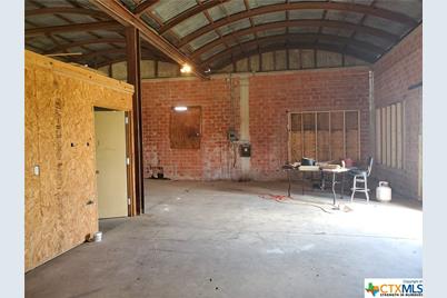 603 W New Braunfels Street, Seguin, TX 78155 - Photo 3