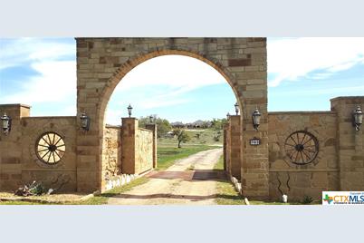 761 Allison Lane, San Marcos, TX 78666 - Photo 3