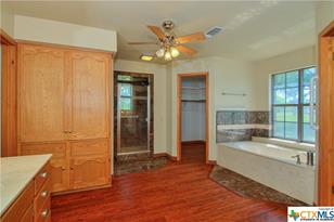 225 Wingate Ct, Seguin, TX 78155 - Photo 25