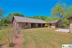 225 Wingate Ct, Seguin, TX 78155 - Photo 7