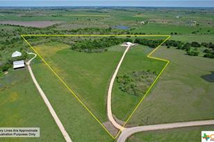 1062 County Rd 101, Rogers, TX 76569 - Photo 3