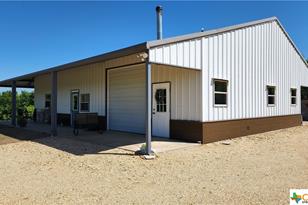 1062 County Rd 101, Rogers, TX 76569 - Photo 9