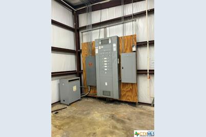 206 E Anaqua Avenue, Victoria, TX 77901 - Photo 13