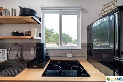 560 Heartleaf Drive, Lampasas, TX 76550 - Photo 11