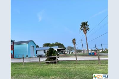 512 W Adams Street, Port O'Connor, TX 77982 - Photo 41