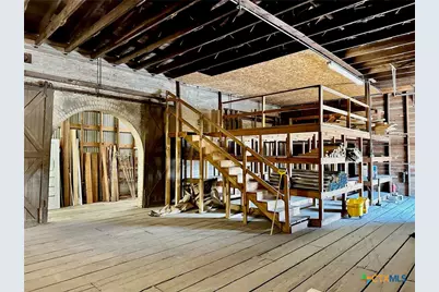 200 W2 W New Braunfels Street #W2, Seguin, TX 78155 - Photo 21