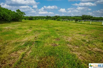 000 La Vernia Road, Adkins, TX 78101 - Photo 45