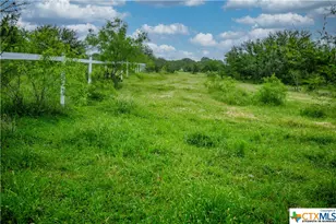 000 La Vernia Rd, Adkins, TX 78101 - Photo 25