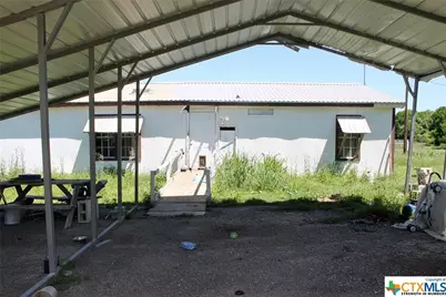 1023 Sierra Drive, Lockhart, TX 78644 - Photo 5