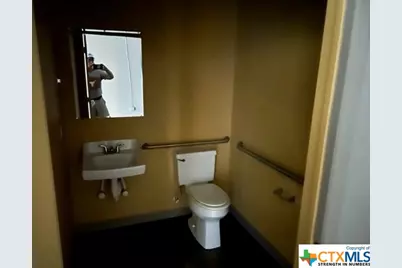 2308 E Business 190 Highway #B, Copperas Cove, TX 76522 - Photo 5