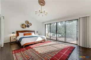 1078 Hillside Vw, New Braunfels, TX 78132 - Photo 17