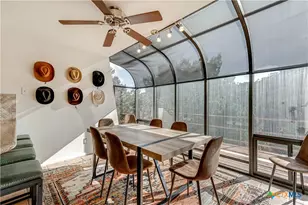 1078 Hillside Vw, New Braunfels, TX 78132 - Photo 15