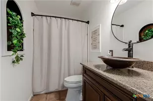 1078 Hillside Vw, New Braunfels, TX 78132 - Photo 23