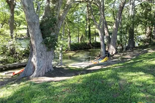 730 E Mather St, New Braunfels, TX 78130 - Photo 31