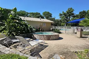 730 E Mather St, New Braunfels, TX 78130 - Photo 23