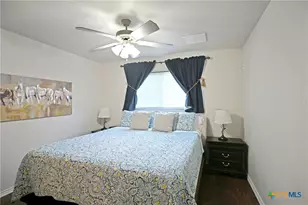 730 E Mather St, New Braunfels, TX 78130 - Photo 13