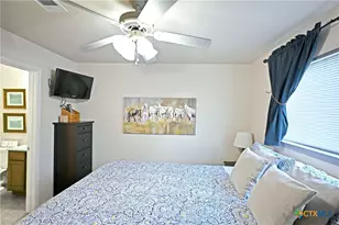 730 E Mather St, New Braunfels, TX 78130 - Photo 15