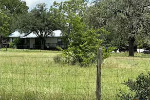 725 Post Oak Rd, Goliad, TX 77963 - Photo 7