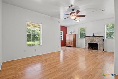 850 Ewelling Lane, New Braunfels, TX 78130 - Photo 5