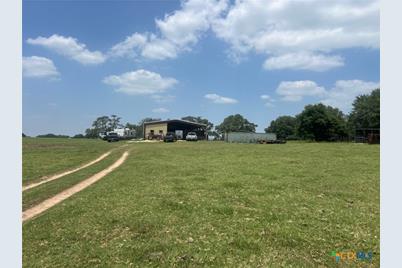 2700 Cr 400 Road, Yoakum, TX 77995 - Photo 9