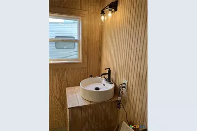 2700 Cr 400 Road, Yoakum, TX 77995 - Photo 21