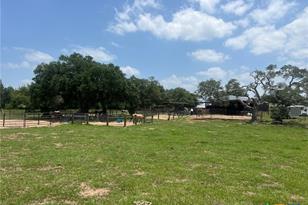 2700 Cr 400 Rd, Yoakum, TX 77995 - Photo 15