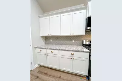 301 Cobblestone Court, Victoria, TX 77904 - Photo 15