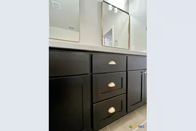 301 Cobblestone Court, Victoria, TX 77904 - Photo 35