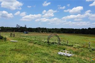 174 Wilson Rd, Elgin, TX 78621 - Photo 9