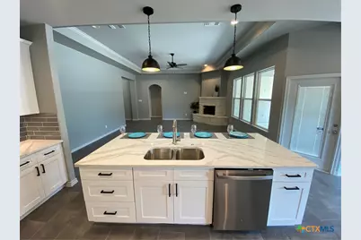 120 S Calvin Barrett, Blanco, TX 78606 - Photo 7