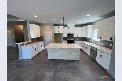 102 A Coleman, Blanco, TX 78606 - Photo 3