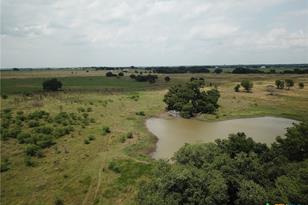 000 County Road 240, Hallettsville, TX 77964 - Photo 7