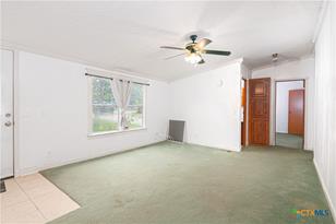 2158 Terminal Loop Rd, Mcqueeney, TX 78123 - Photo 3