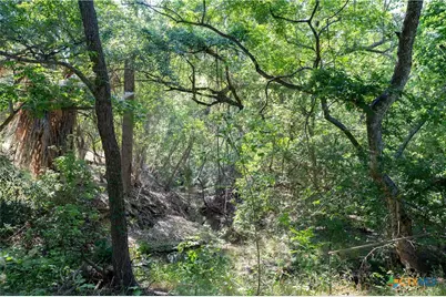 505 N Commerce Street, Lockhart, TX 78644 - Photo 11