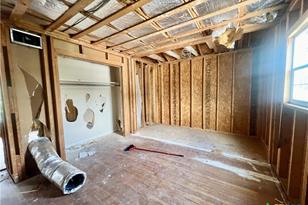 305 E Second St, Cuero, TX 77954 - Photo 13