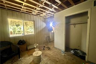 305 E Second St, Cuero, TX 77954 - Photo 7