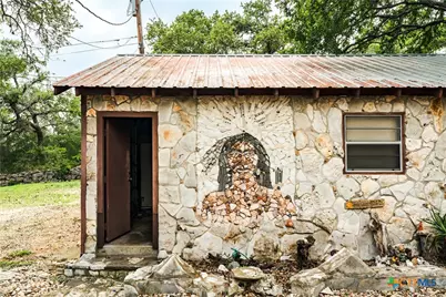 1218 Oakwood Loop, Wimberley, TX 78676 - Photo 35