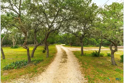 1218 Oakwood Loop, Wimberley, TX 78676 - Photo 9