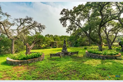 1218 Oakwood Loop, Wimberley, TX 78676 - Photo 19
