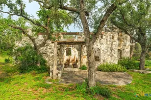 1218 Oakwood Loop, Wimberley, TX 78676 - Photo 27