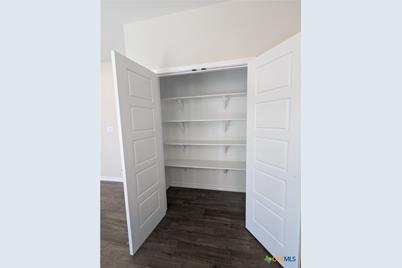 1704 E Avenue G, Lampasas, TX 76550 - Photo 17