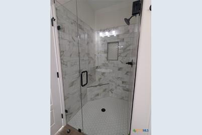 1708 E Ave G, Lampasas, TX 76550 - Photo 17