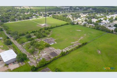 2608 Plainview Street, Victoria, TX 77901 - Photo 5