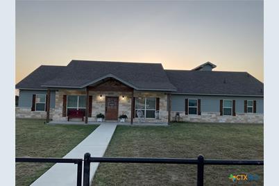 5851 Moccasin Bend Road, Gatesville, TX 76528 - Photo 1