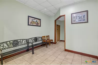 4202 N Navarro Street, Victoria, TX 77901 - Photo 17