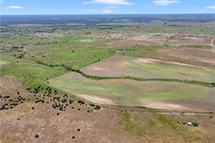 10600 Co Rd 210, Bertram, TX 78605 - Photo 13