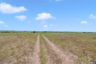 10600 County Road 210, Bertram, TX 78605 - Photo 19